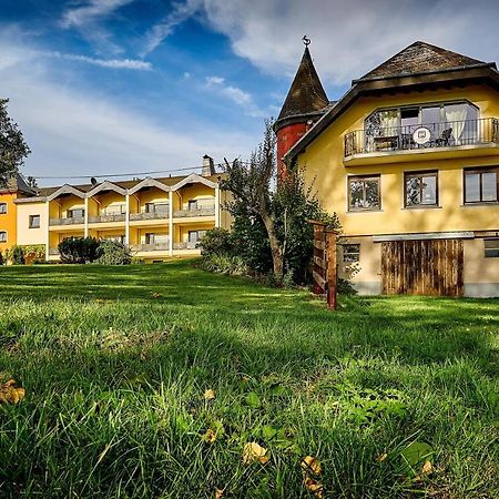 Hofgut Held Hotel Prüm Exterior foto