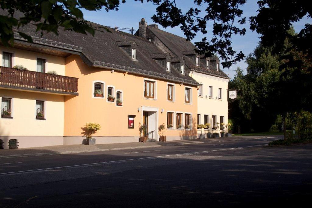 Hofgut Held Hotel Prüm Exterior foto